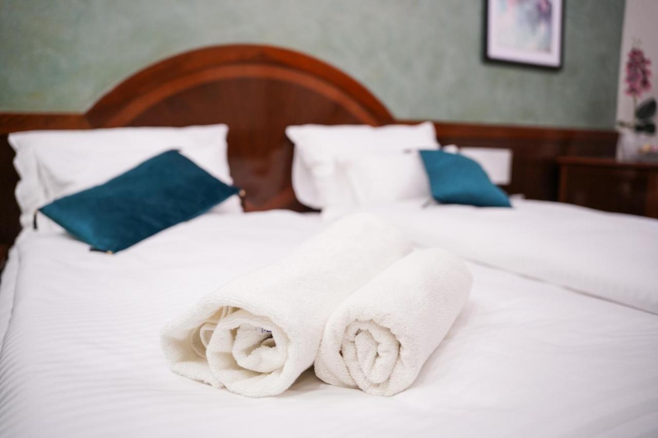 Hotel Laktaši Kültér fotó
