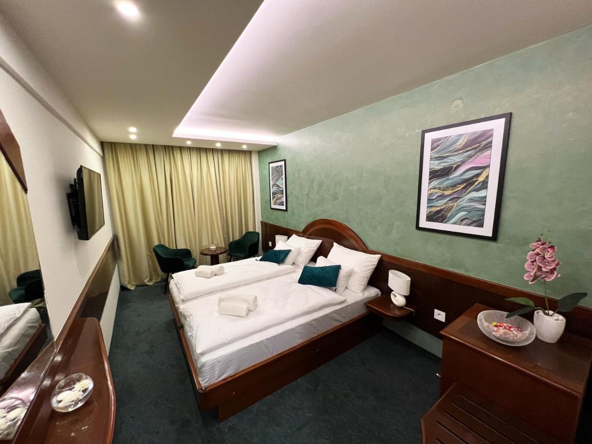 Hotel Laktaši Kültér fotó