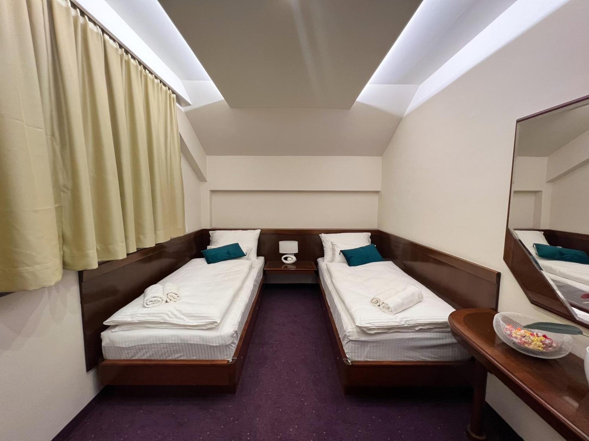 Hotel Laktaši Kültér fotó